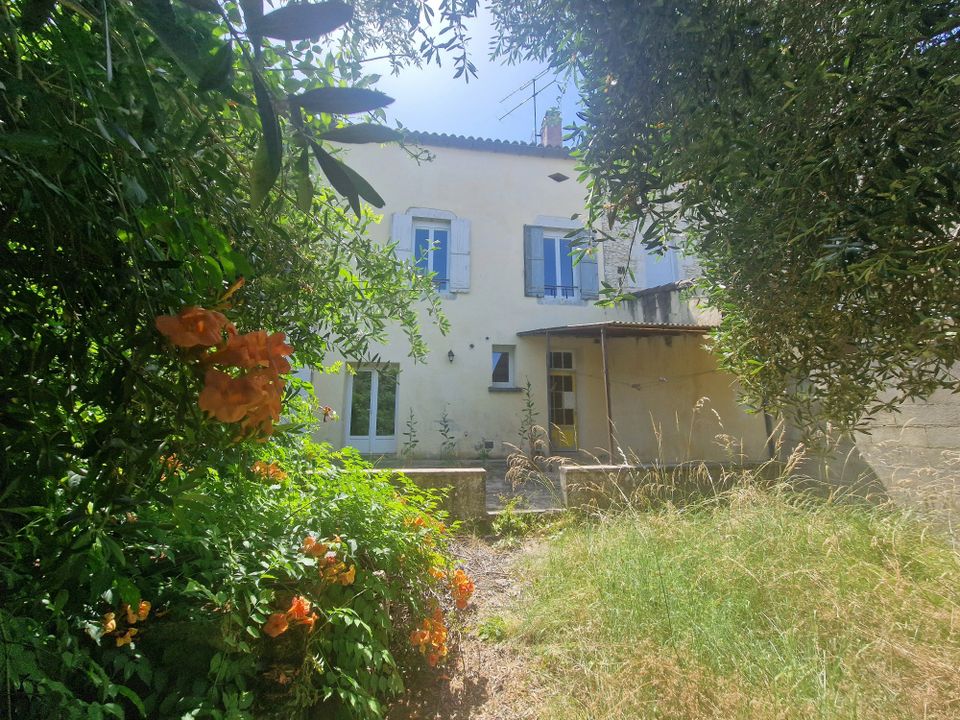 Dorpshuis in Castillonnes, Lot-et-Garonne - foto 1