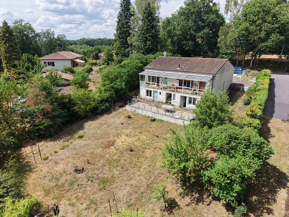 Villa a Saint-Pardoux-le-Lac, Haute-Vienne - foto 2