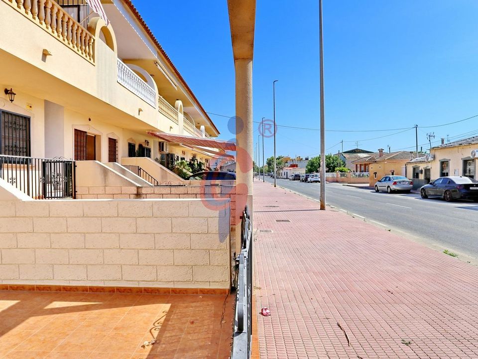 Lejlighed i Daya Nueva, Alicante - foto 4