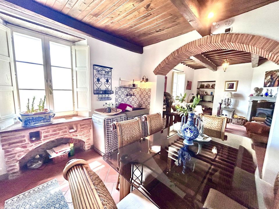 Radhus i Barga, Lucca - foto 4