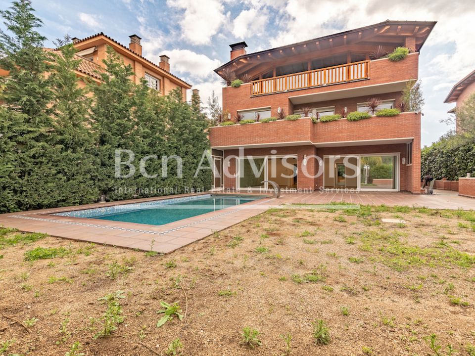 Villa i Sant Just Desvern, Barcelona - foto 1