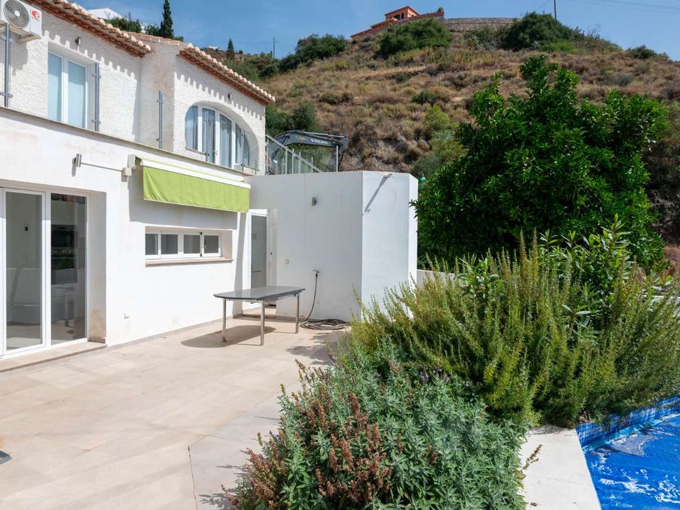 Villa in Salobrena, Granada - photo 1