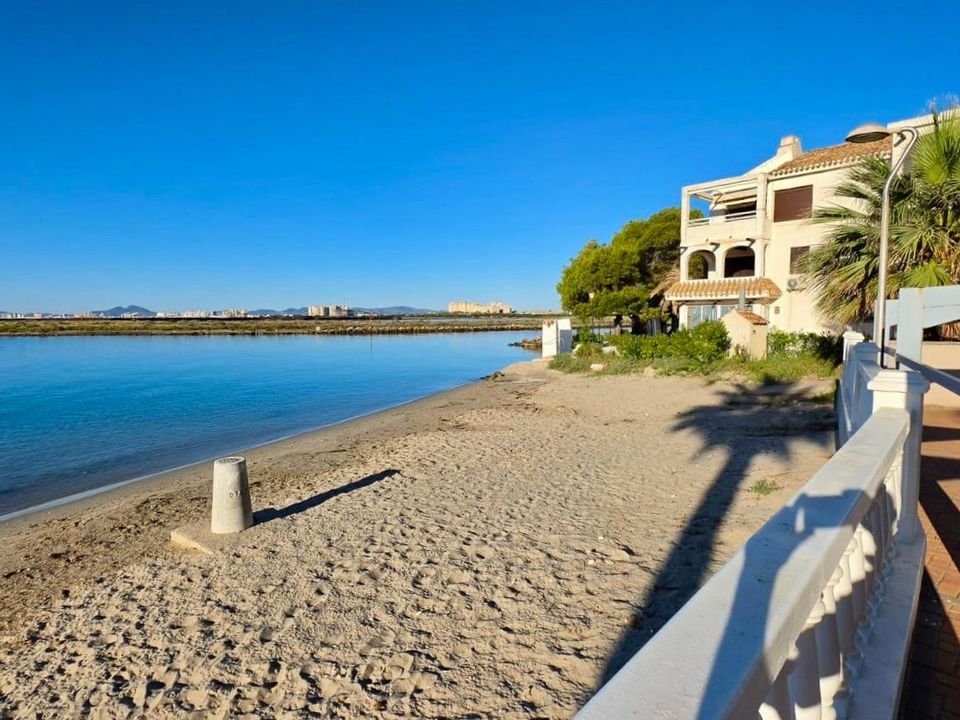 Lejlighed i La Manga Del Mar Menor, Murcia - foto 1