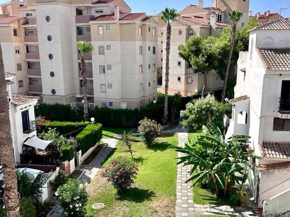 Duplex i Torrevieja, Alicante - foto 3