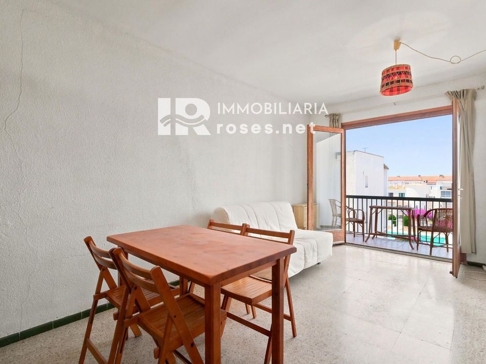 Lejlighed i Empuriabrava, Gerona - foto 1
