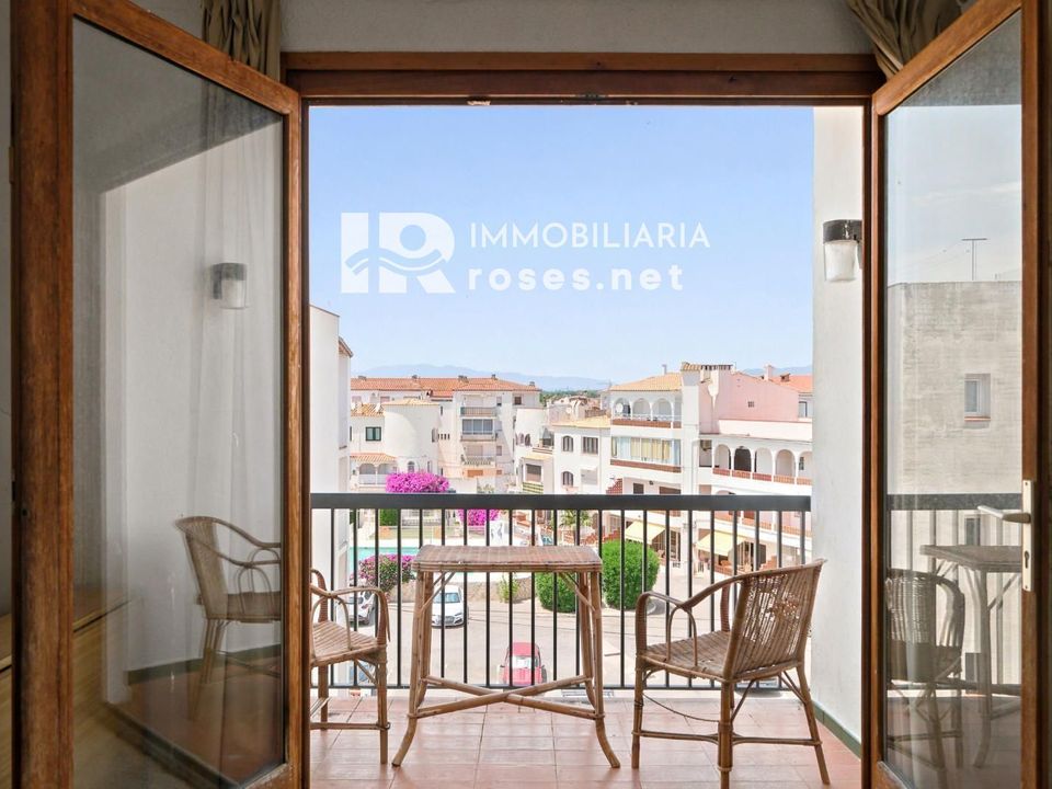 Lejlighed i Empuriabrava, Gerona - foto 2