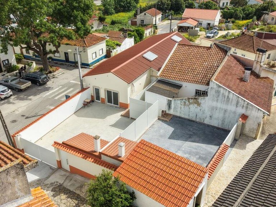 Radhus i Alcobaca, Leiria - foto 5