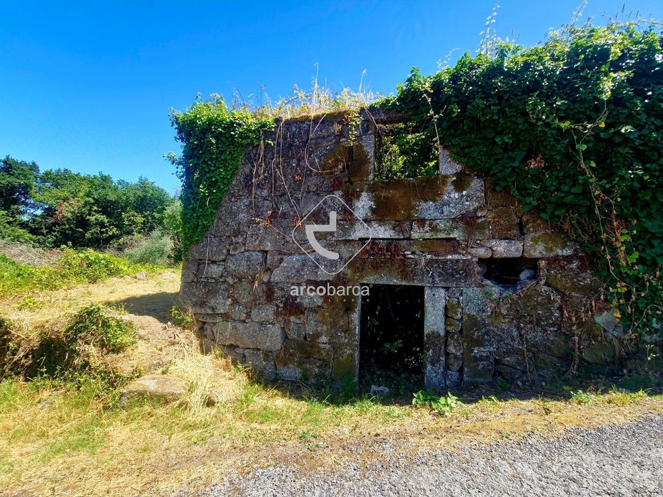 Casa de pueblo en Ponte da Barca, Viana do Castelo - foto 1