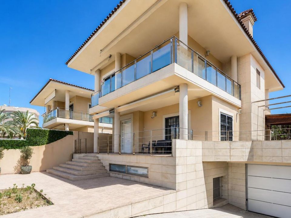 Villa - Elche, Alicante - photo 2