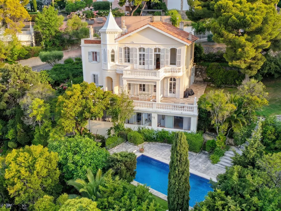 Villa i Marseille, Bouches-du-Rhone - bilde 1