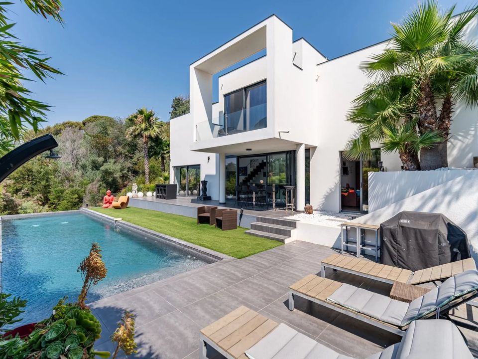 Villa i La Roquette-sur-Siagne, Alpes-Maritimes - foto 3