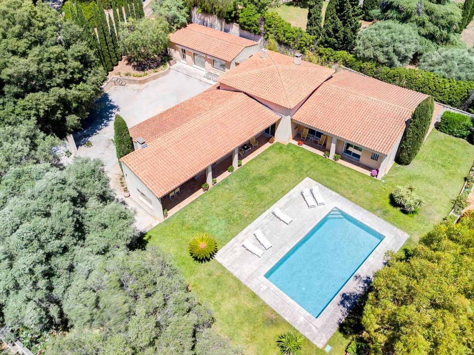 Villa i Cassis, Bouches-du-Rhone - bilde 1