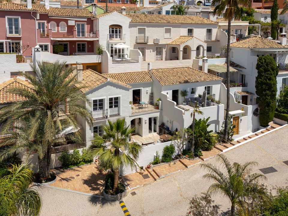 Stadthaus in Marbella, Malaga - Foto 1