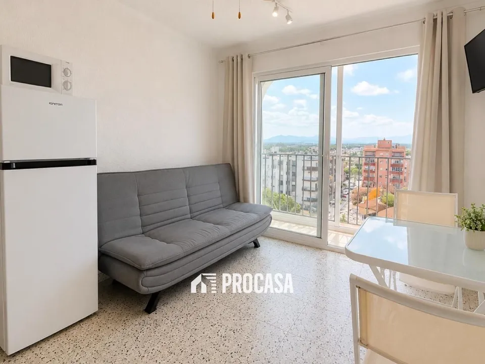 Lejlighed i Empuriabrava, Gerona - foto 1