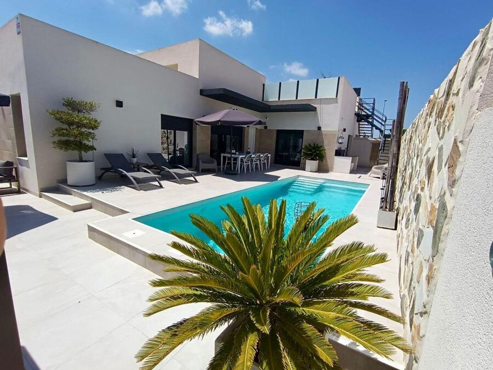Villa i Daya Nueva, Alicante - foto 1