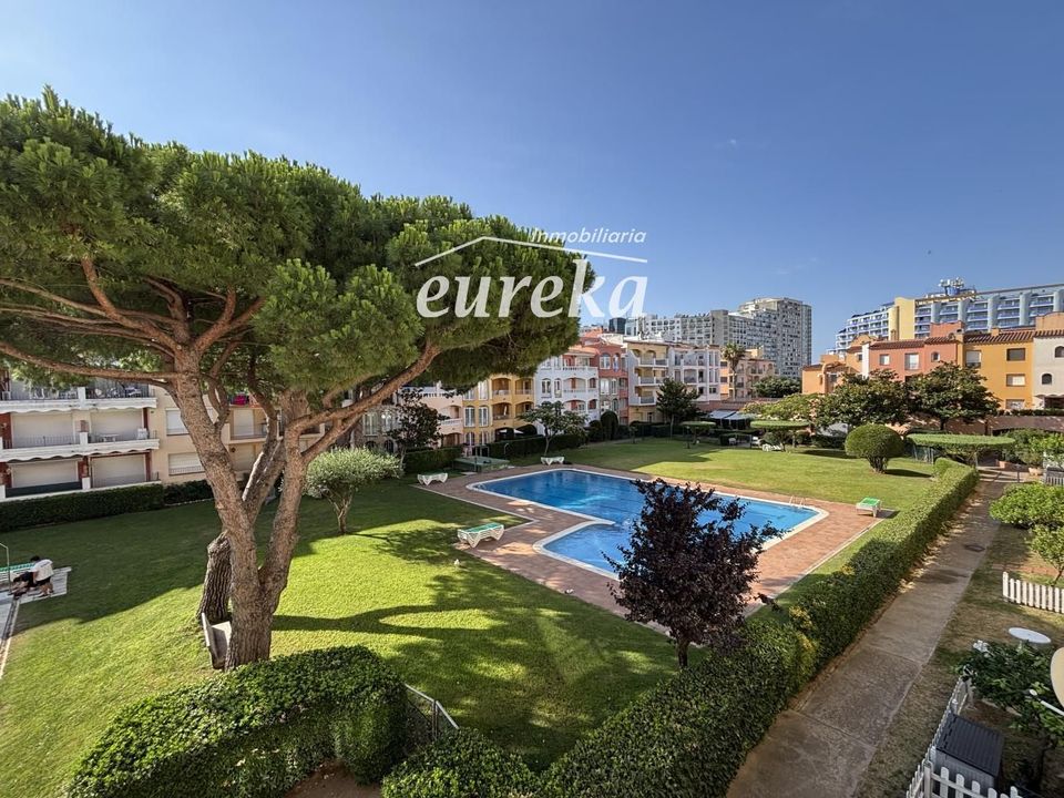 Lejlighed i Empuriabrava, Gerona - foto 2