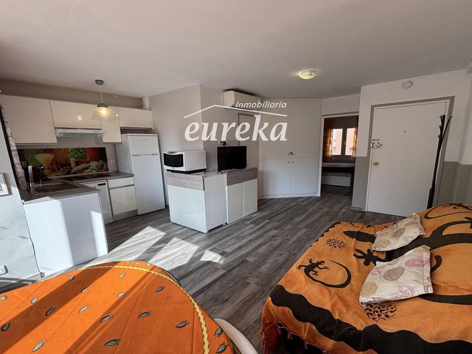 Lejlighed i Empuriabrava, Gerona - foto 4