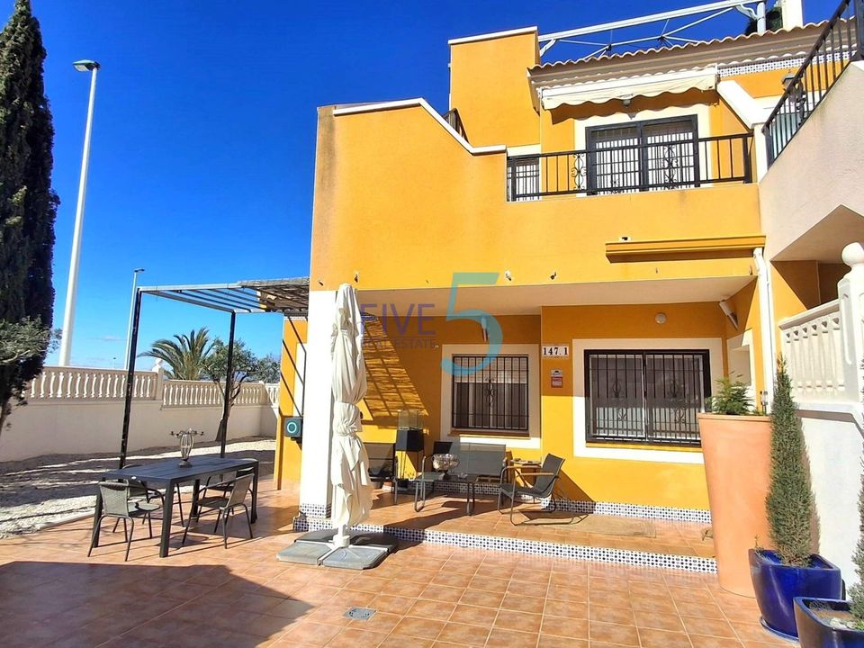 Leilighet i Los Arenales Del Sol, Alicante - bilde 1
