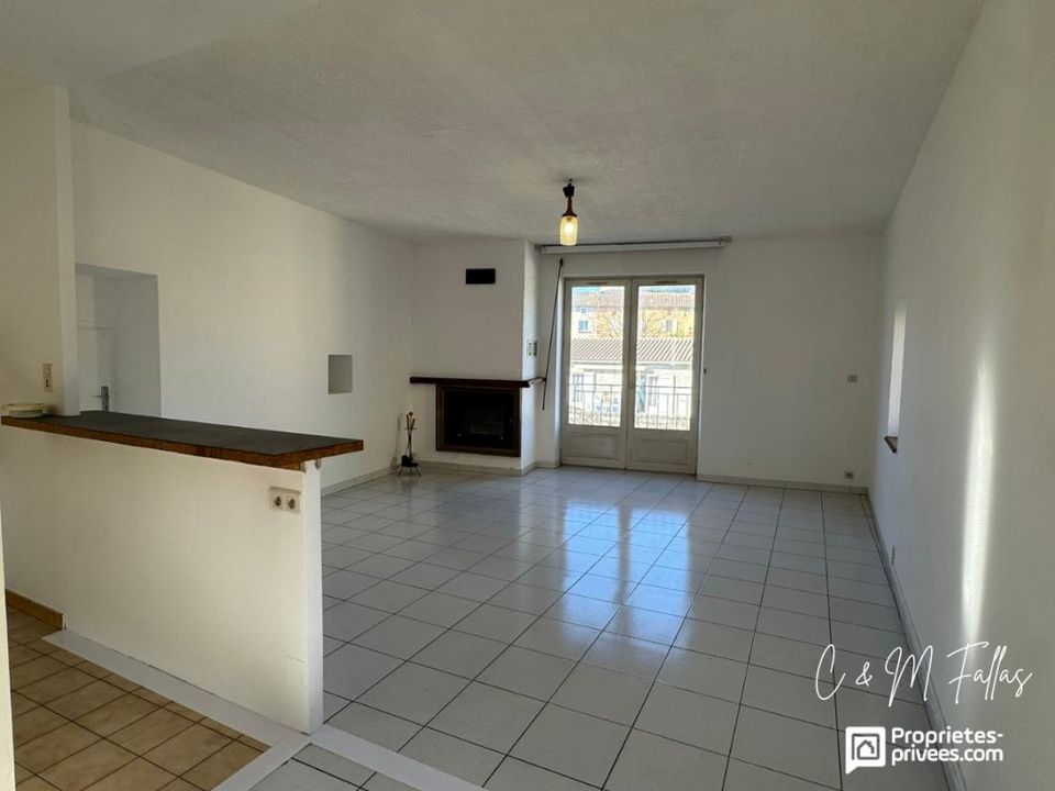 Casa de poble a Saint-Marcel-d'Ardeche, Ardeche - foto 3