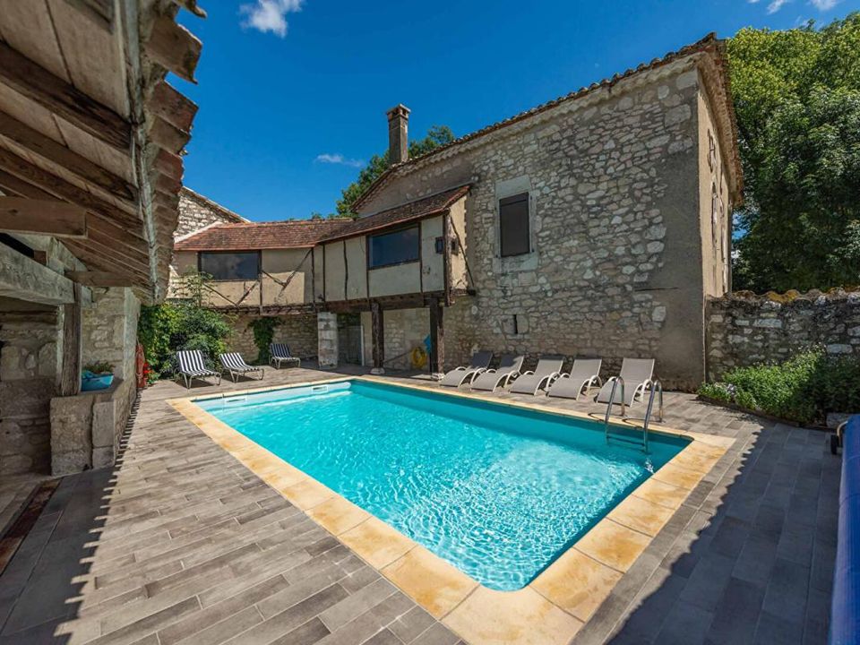 Villa in Sainte-Croix, Lot - foto 1