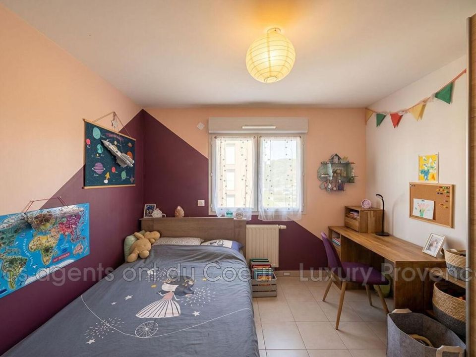 Villa en Gardanne, Bouches-du-Rhone - foto 5