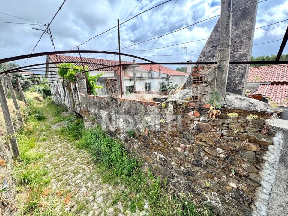 Villa in Pedrogao Grande, Leiria - foto 1