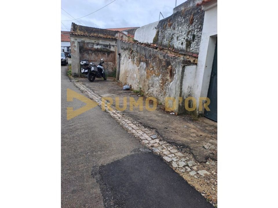 Erhvervsejendom i Alenquer, Lisbon - foto 1