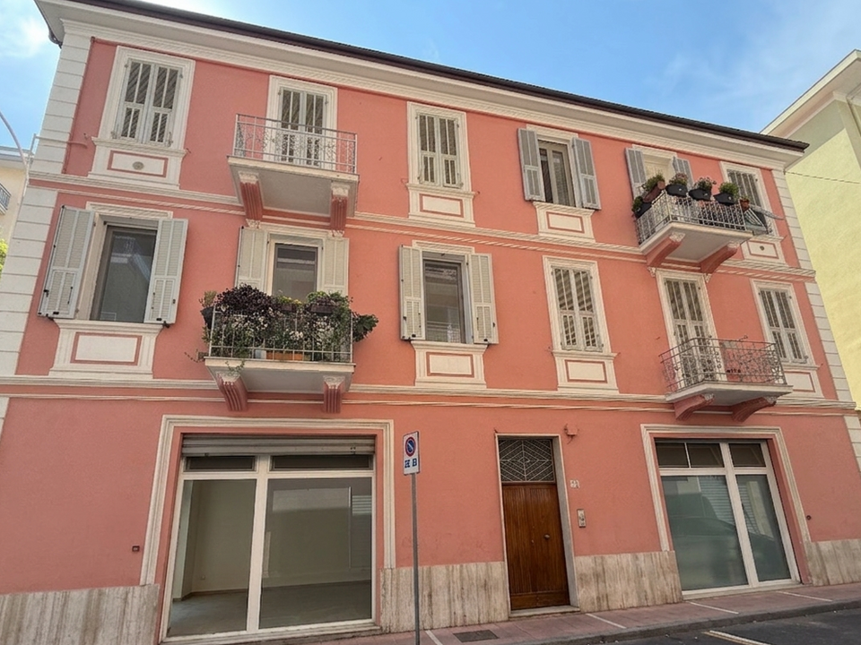 Lejlighed i Taggia, Imperia - foto 1