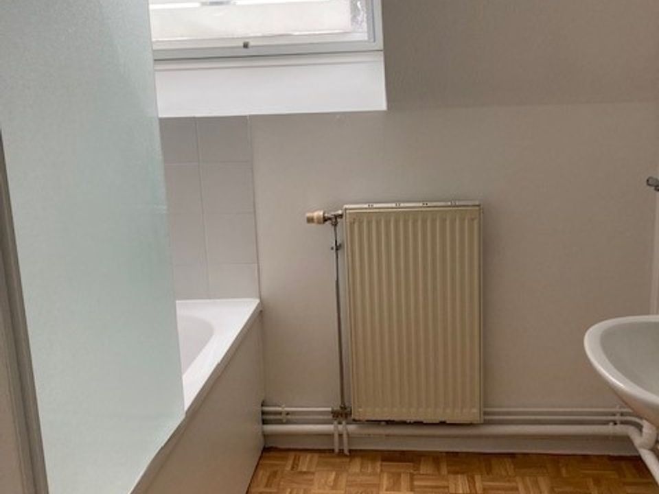 Apartment in Habsheim, Haut-Rhin - photo 3