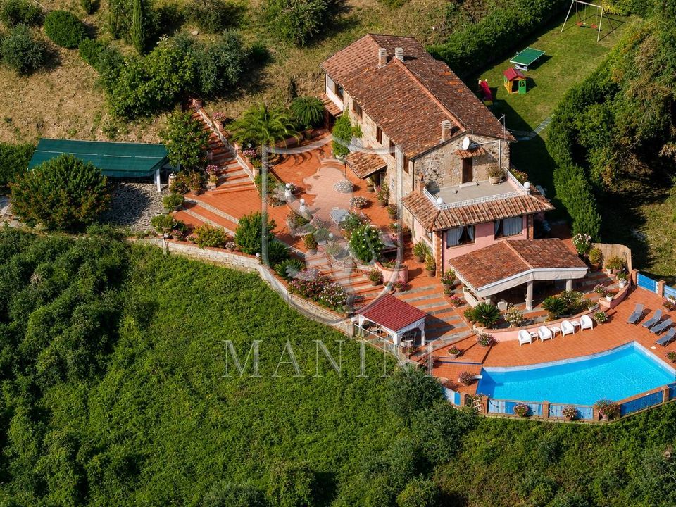 Villa i Massarosa, Lucca - foto 1