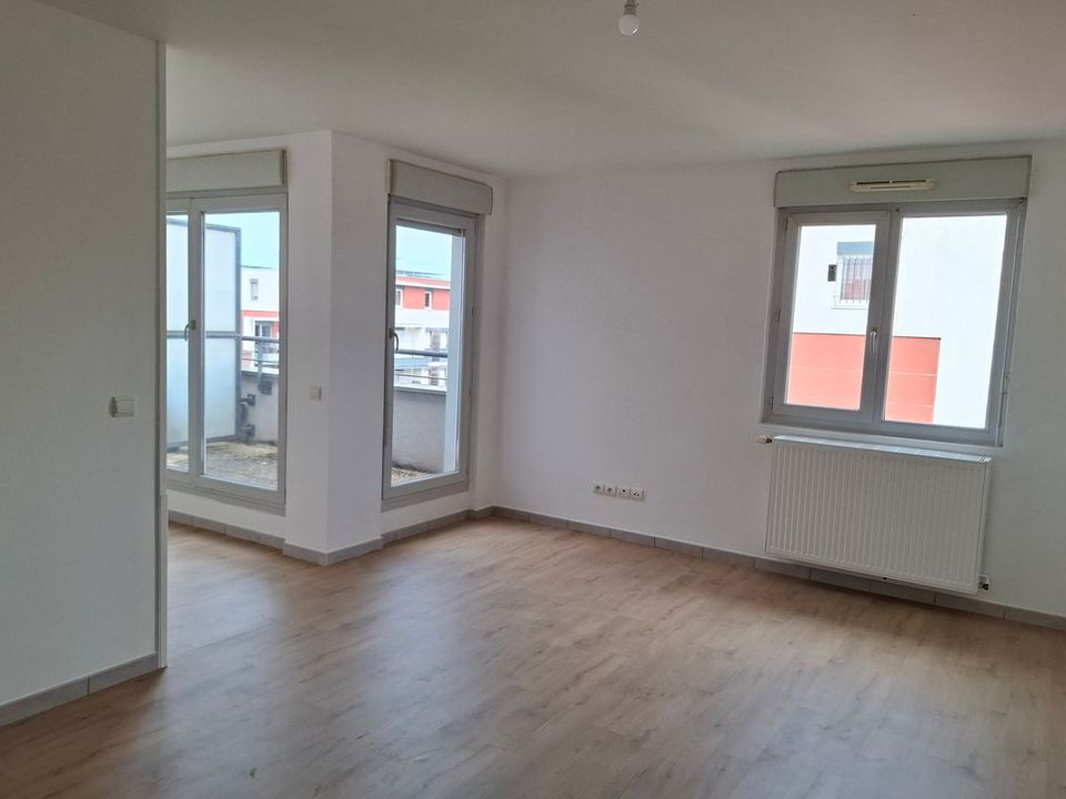 Apartament a Saint-Priest, Rhone - foto 4