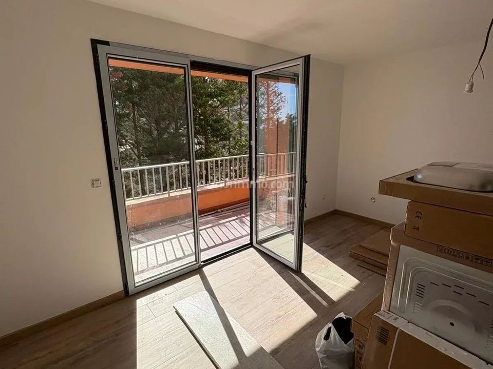 Apartment in Martigues, Bouches-du-Rhone - photo 3