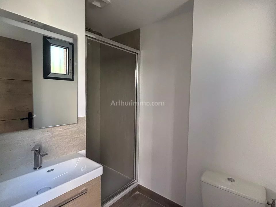 Apartment in Martigues, Bouches-du-Rhone - photo 5