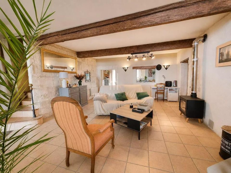 Casa de aldeia em Mollégès, Bouches-du-Rhone - foto 1