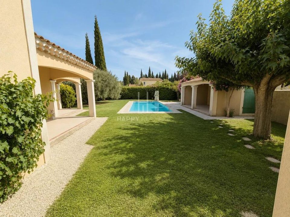 Villa - Graveson, Bouches-du-Rhone - photo 2