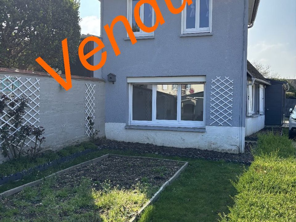 Villa en Saint-Pierre-les-Elbeuf, Seine-Maritime - foto 1