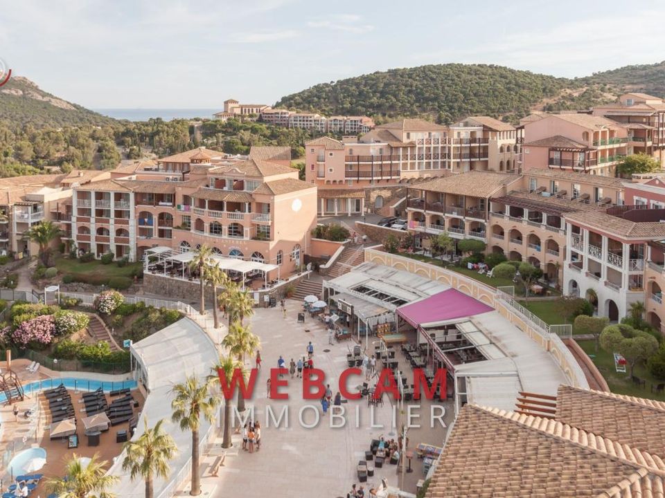 Erhvervsejendom i Saint-Raphaël, Var - foto 4