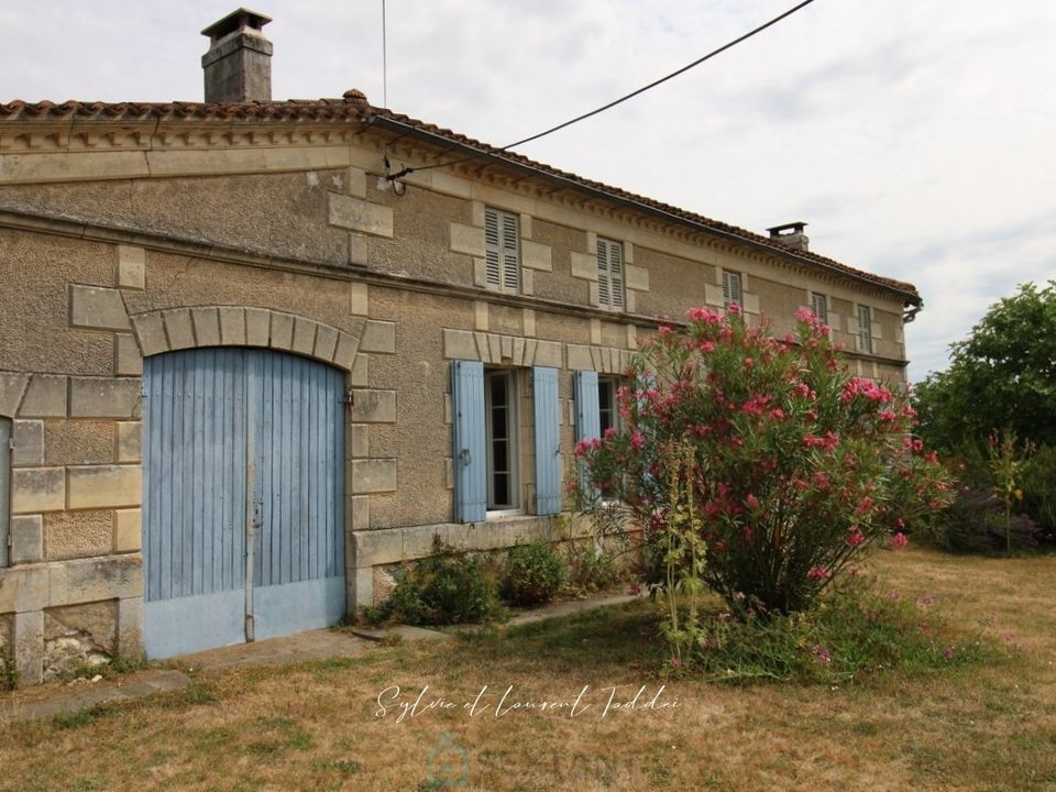 Landhuis in Montendre, Charente-Maritime - foto 1