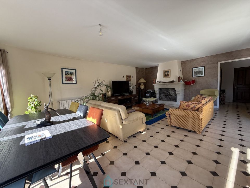 Villa en Forcalquier, Alpes-de-Haute-Provence - foto 4