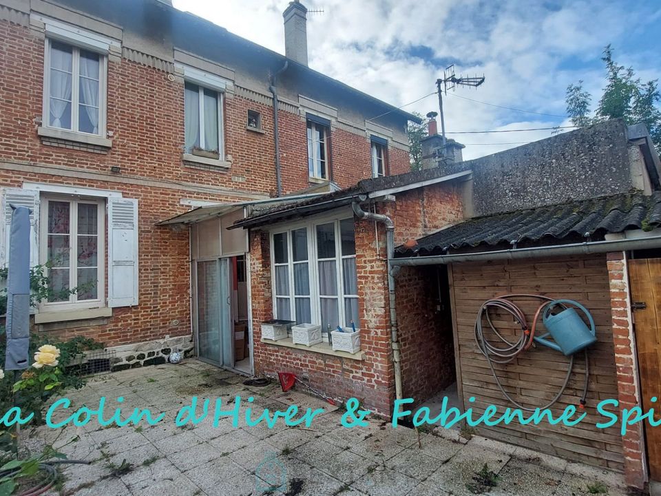 Villa in Vailly-sur-Aisne, Aisne - foto 1