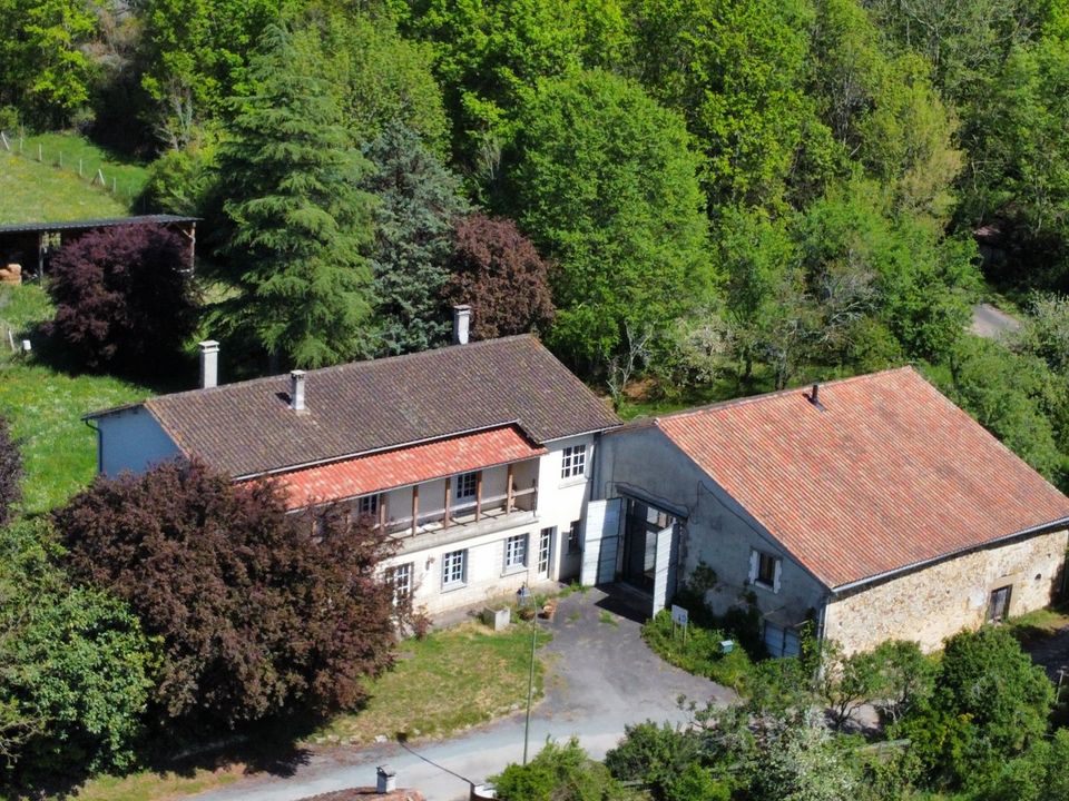 Landsbyhus i Saint-Martin-Le-Pin, Dordogne - bilde 1
