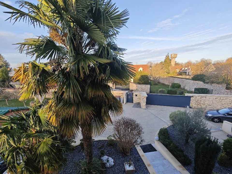 Villa in Saint-Sauveur-sur-Ecole, Seine-et-Marne - foto 2