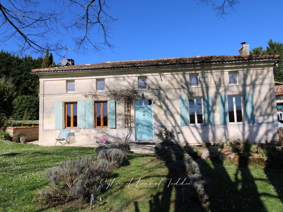 Landhuis in Montendre, Charente-Maritime - foto 2