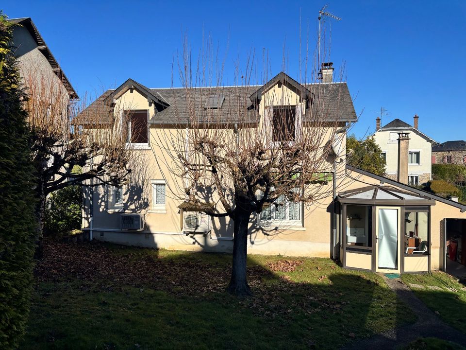 Landsbyhus i Chamberet, Correze - bilde 1