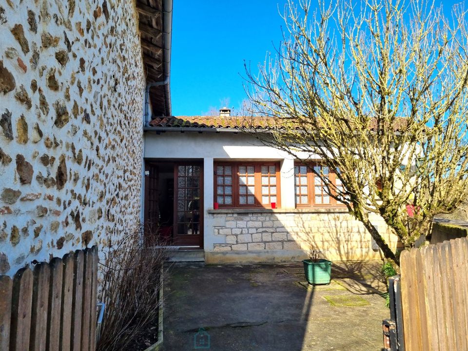 Villa en Vitrac-Saint-Vincent, Charente - foto 2