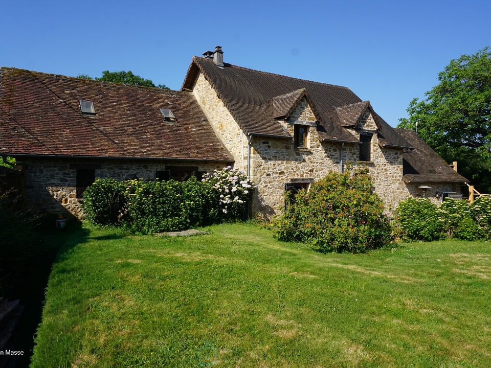 Herregård i Saint-Priest-les-Fougeres, Dordogne - bilde 1