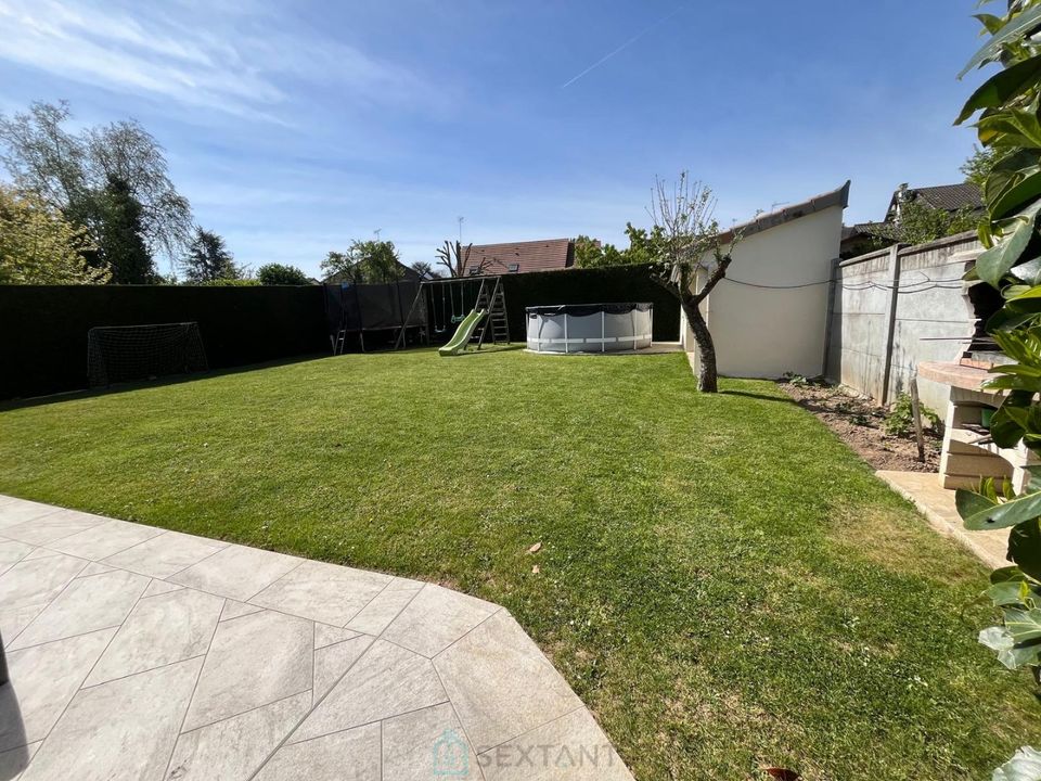 Villa in Boissise-le-Roi, Seine-et-Marne - foto 4