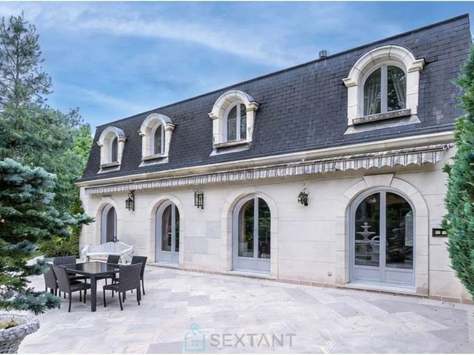 Villa i Saint-Fargeau-Ponthierry, Seine-et-Marne - bilde 1