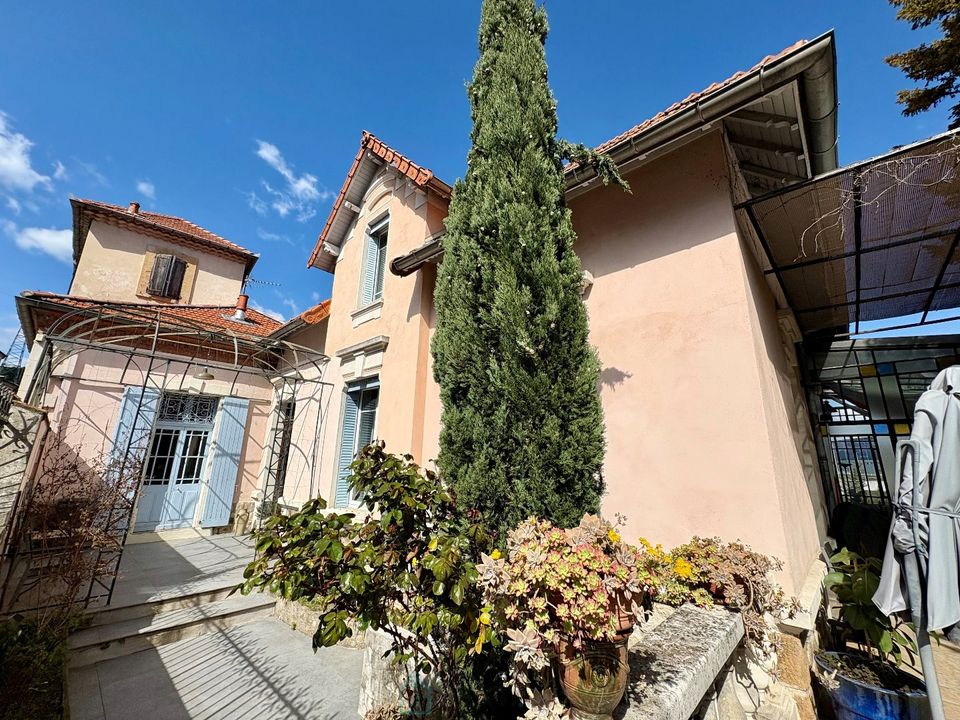 Villa in Ales, Gard - foto 1