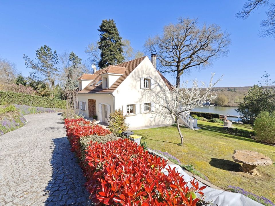 Villa in Boissise-le-Roi, Seine-et-Marne - foto 4